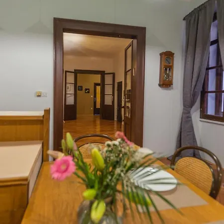 Apartman Galerija Et Netflix Old *